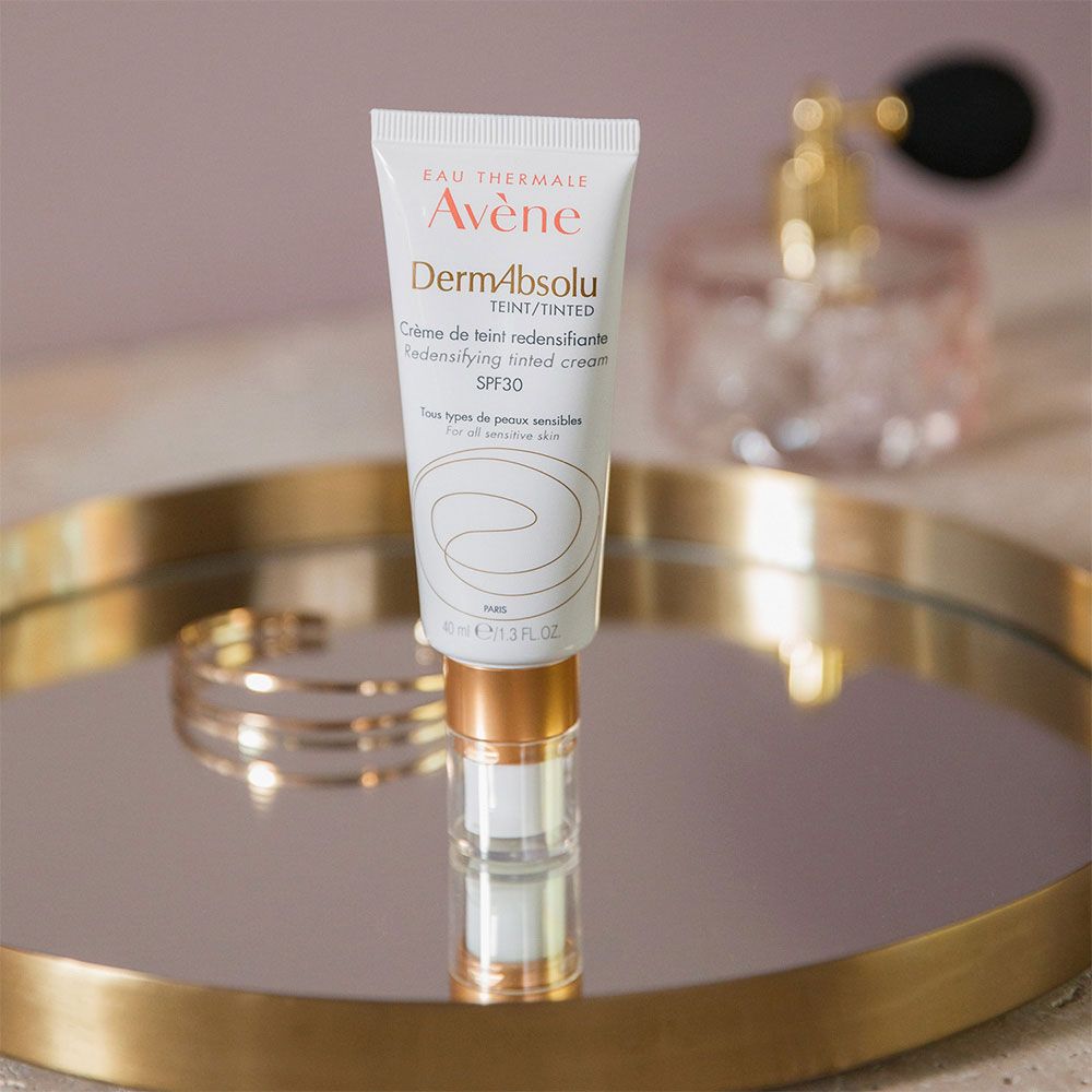 Avene dermabsolu crema redensificante con color
