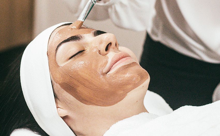 Exfoliación Fí­sica Y Quí­mica: ¿cuál Es La Diferencia?